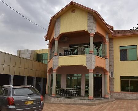 Modern Villa Hotel Kigali Zewnętrze zdjęcie
